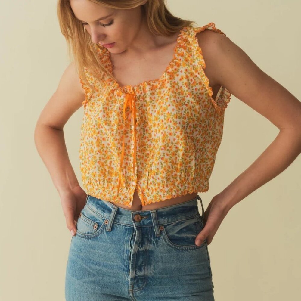 DÔEN – Traveler Top in Clementine Daisy Fields, size M